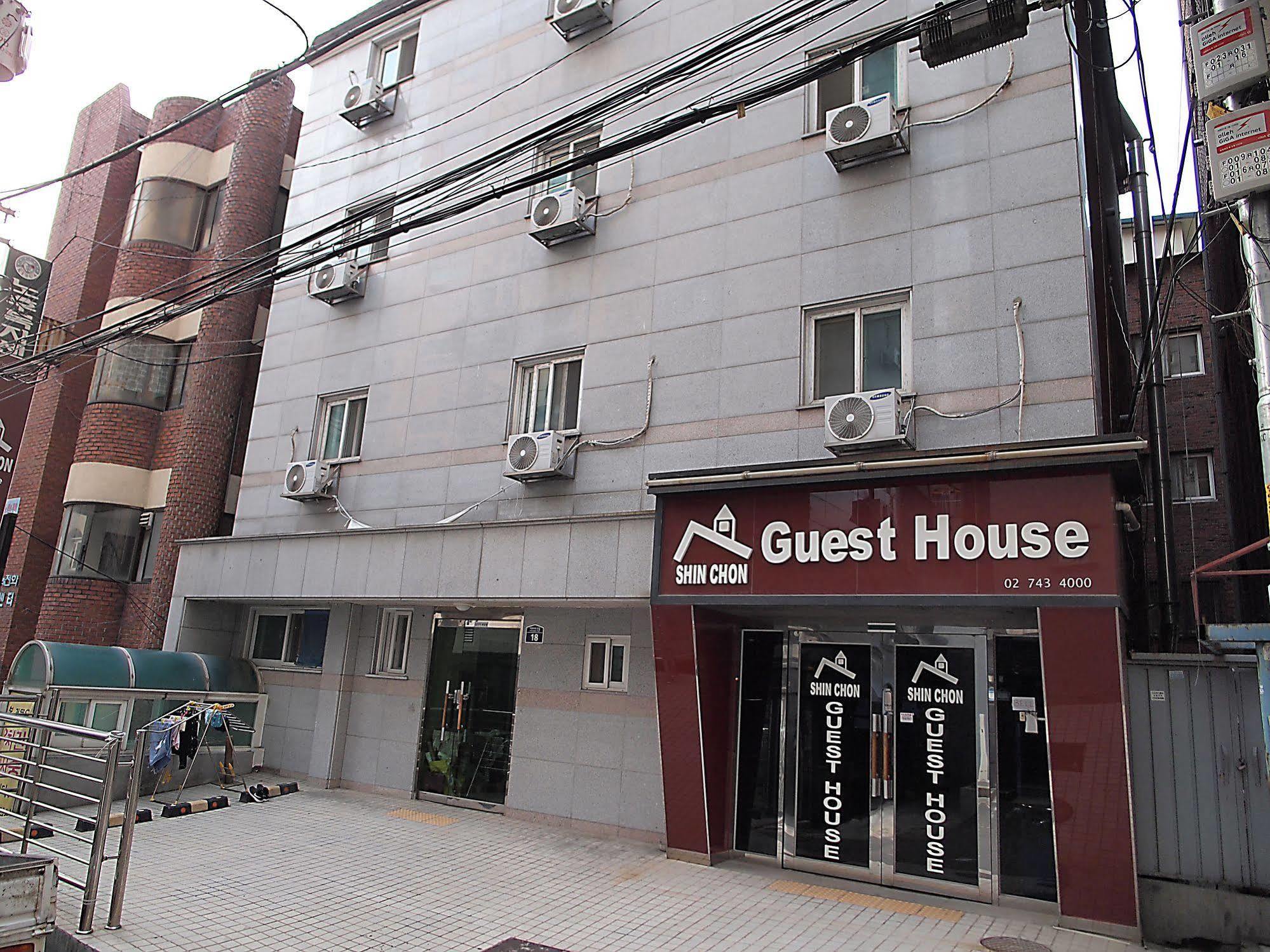 D.H Sinchon Guesthouse Seoul Exterior photo